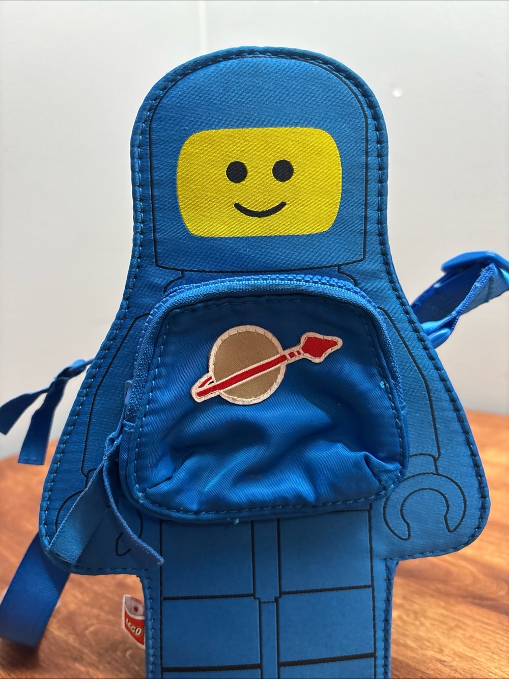 LEGO Minifigure Astronaut Crossbody Handbag - Blue LEGO x Target Collection - Picture 8 of 13